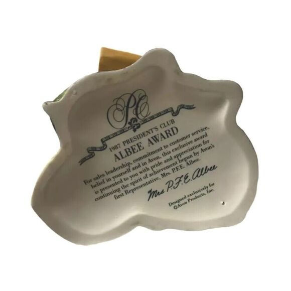 Avon 1987 Mrs. PFE Albee President's Club Award Estate Porcelain Figurine - Picture 5 of 8